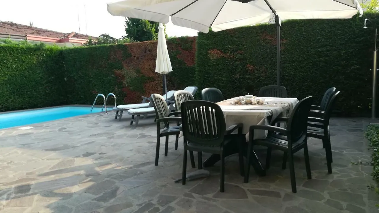 Holiday Home Albarella Island Villa